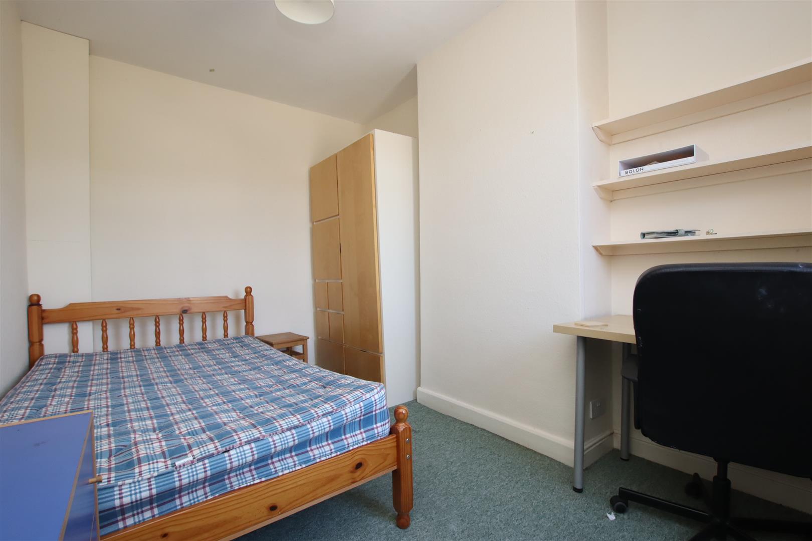 Coronation Avenue, Bath, BA2